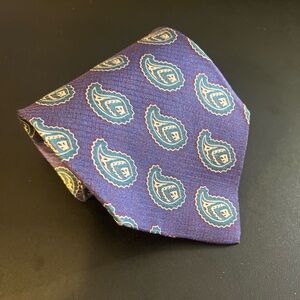 Vintage Giorgio Armani Men’s Silk Tie Made In Italy Blue Paisley Pattern EUC